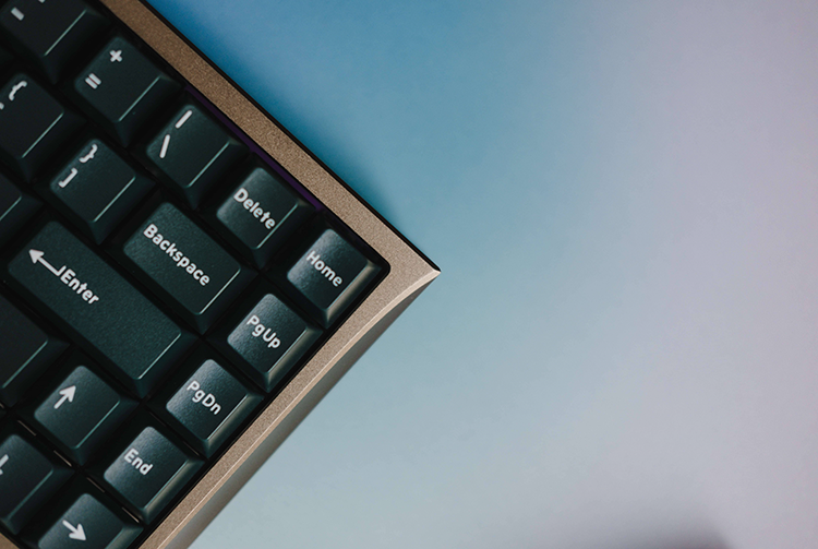 Moon KBD SAAG65 Aluminum Barebones 65% Hotswap DIY Keyboard Kit