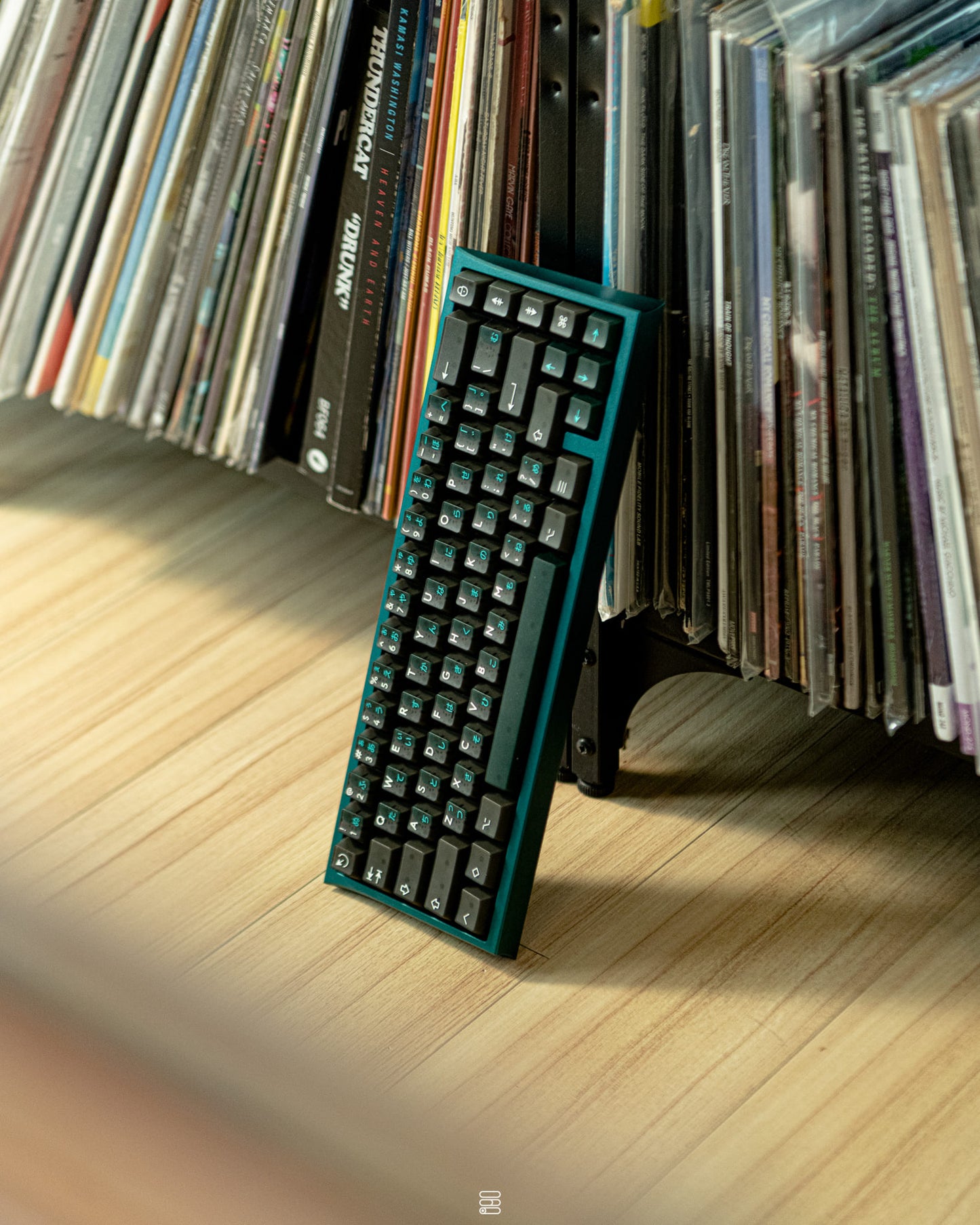Moon KBD SAAG65 Aluminum Barebones 65% Hotswap DIY Keyboard Kit